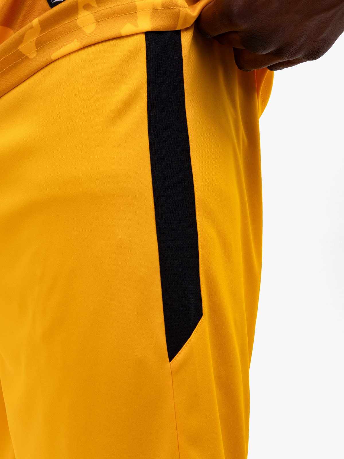 ultra mesh side seam