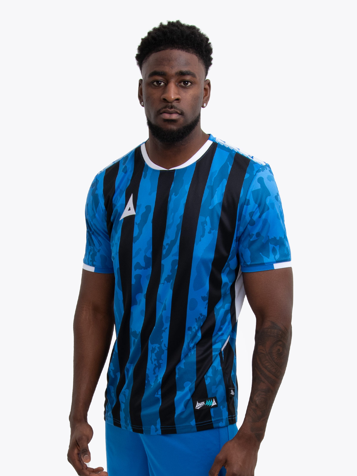 model wearing a royal blue and black stripe sports football training t-shirt.